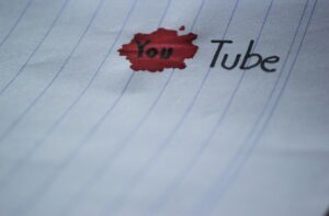 YouTubeでの漫画動画声優募集に関する情報は？
