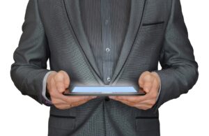 声優のオンライン講座を受けるためのおすすめプラットフォームは？
