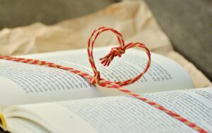 ポイントを押さえて損しないお得な買い物術は？